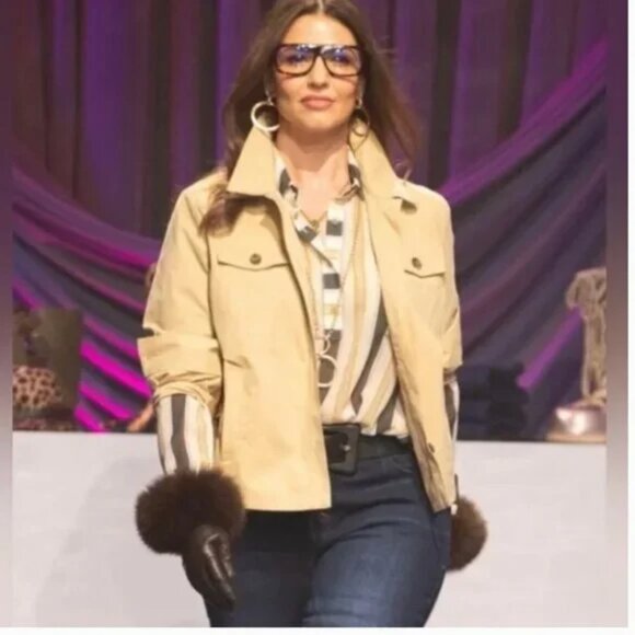 NWT | CAbi 4301 Mason Explorer Jacket - Picture 2 of 8